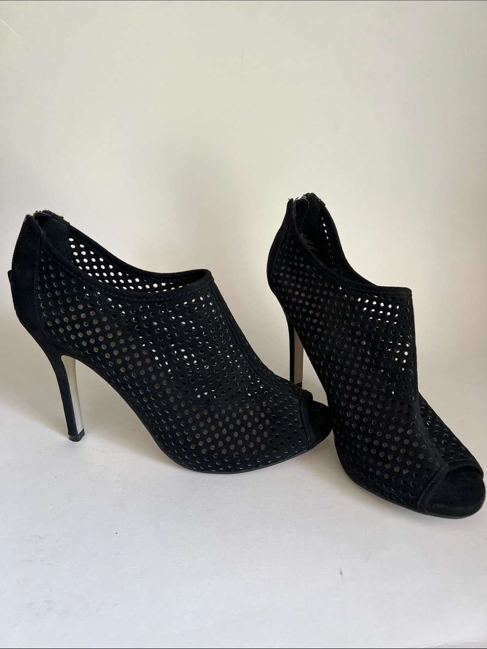 Madden Girl Renzo Black Perforated Peep-Toe Heeled high heels